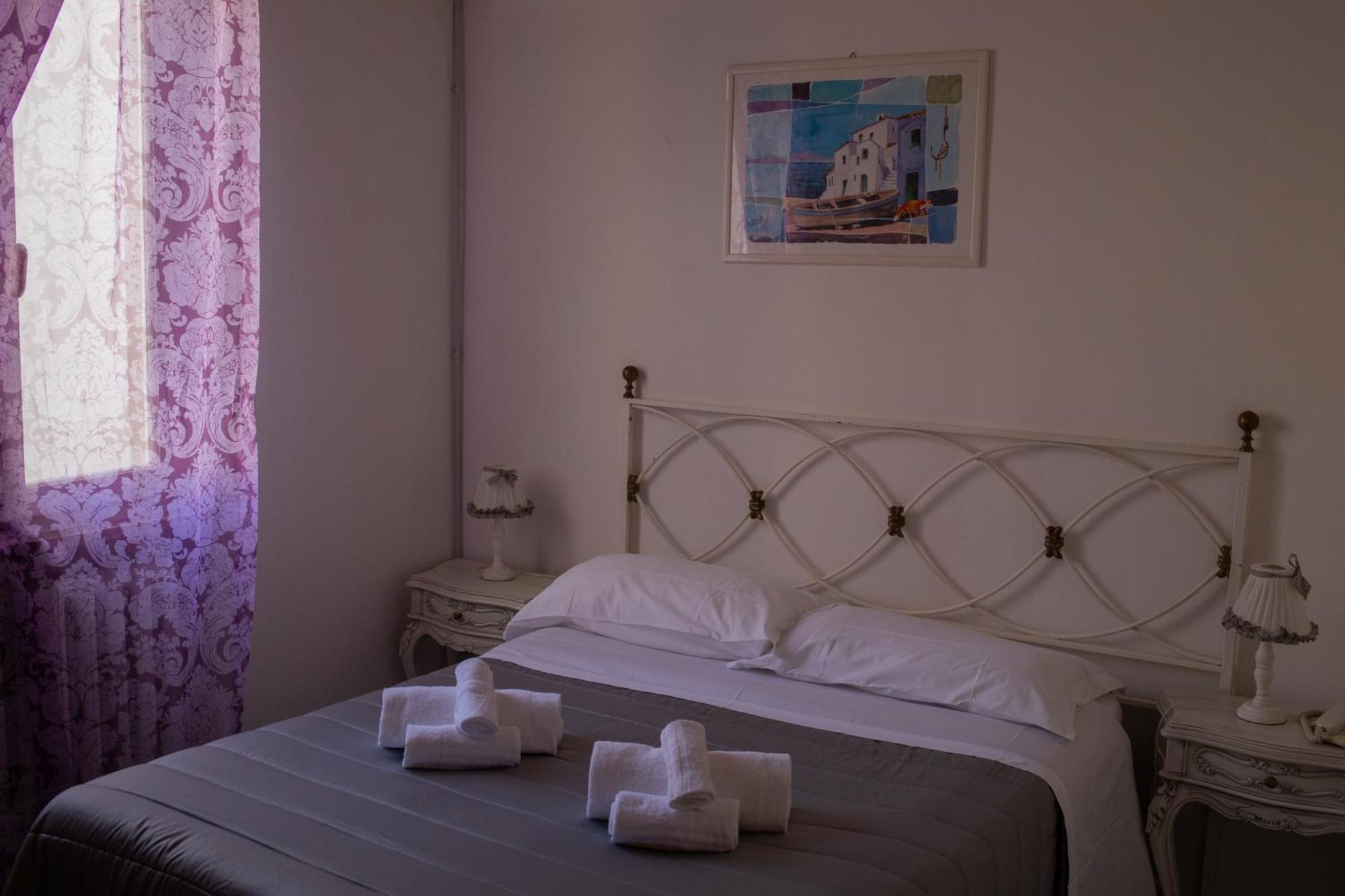 Hotel Ariston ピオンビーノ エクステリア 写真