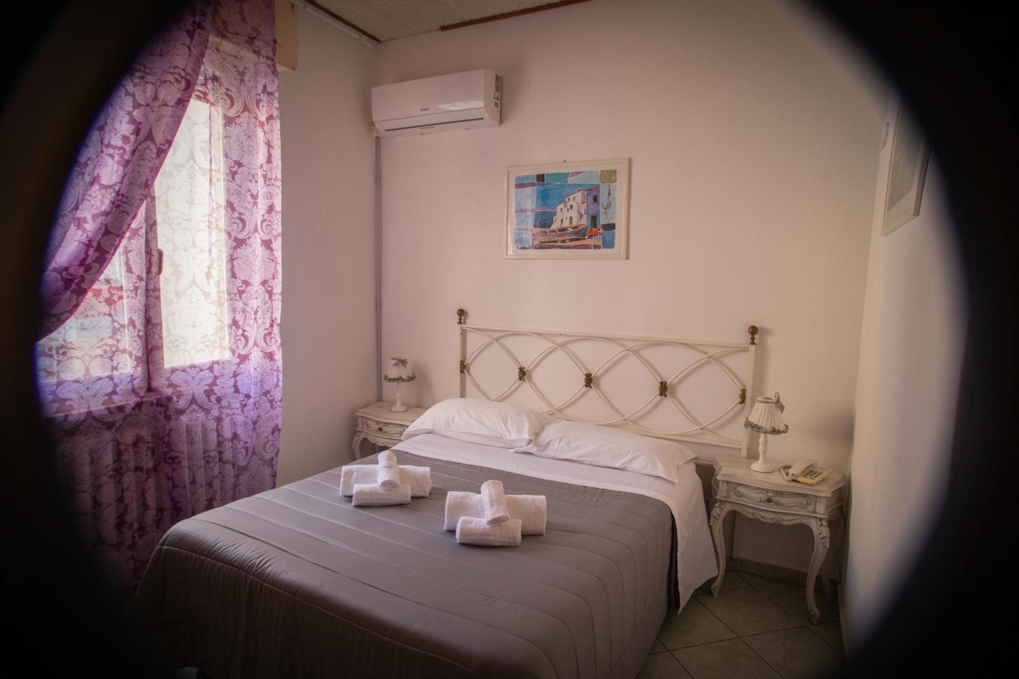 Hotel Ariston ピオンビーノ エクステリア 写真
